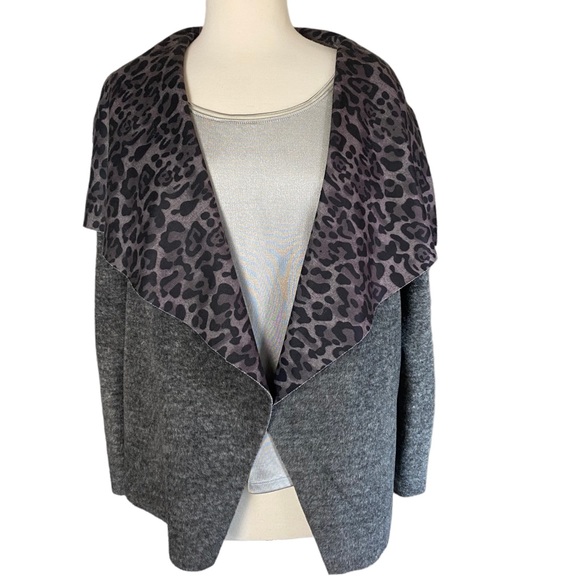 PAPILLON Animal Print Blazer Jacket Size Small - Picture 1 of 12